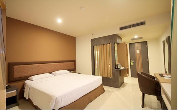 Hotel Olive Тангеранг Экстерьер фото